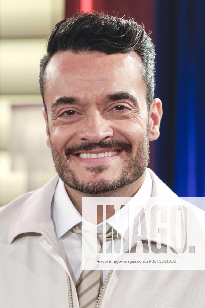 Giovanni Zarrella during the taping of the WDR talk show Kölner Treff at WDR Studio BS 3 in Cologne, October 29, 2026 Foto:xR.xSchmiegeltx xFuturexImagex koelner_treff2910_6047