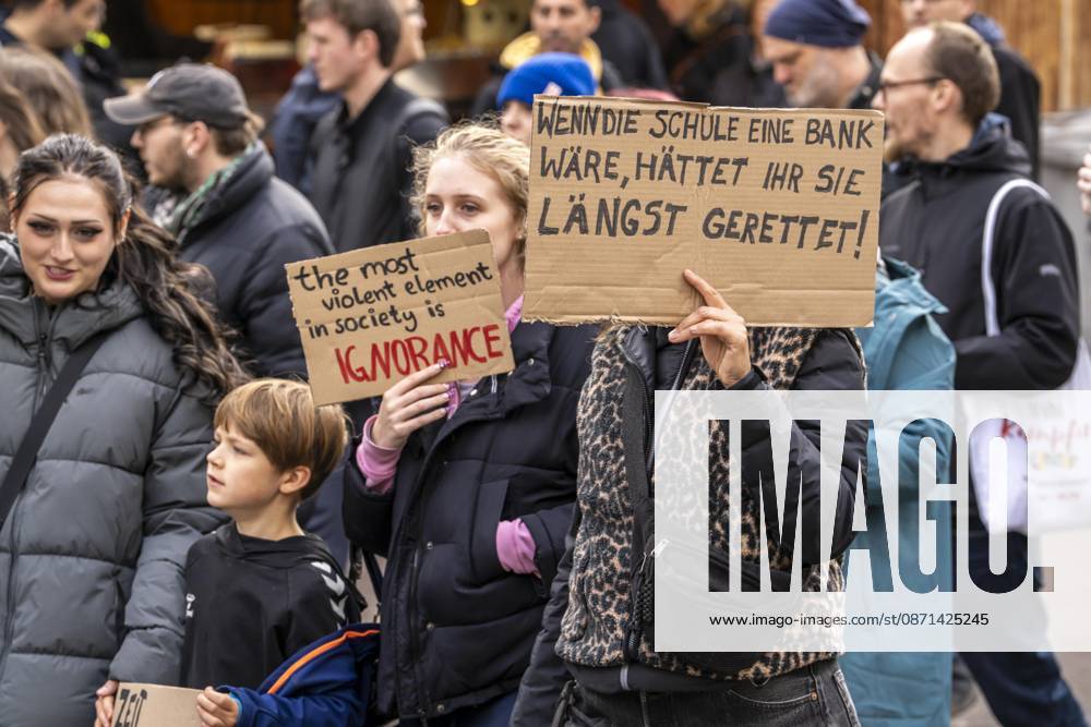 A demonstration organized by the group GenZ in downtown Essen, modeled after youth protests in France and elsewhere, protested against dilapidated schools, conscription, rising prices, cuts to social services, surveillance, right-wing pressure, and the government; over