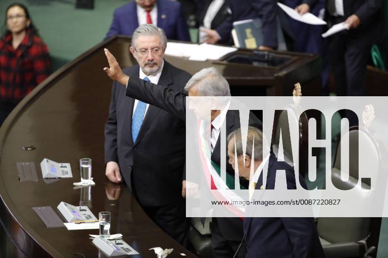 Mexiko Stadt, Amtseinführung Andres Manuel Lopez Obrador The new President of Mexico, Andres Manuel Lopez Obrador (C), during his investiture ceremony at the Mexican Congress, in Mexico City, Mexico, 01 December 2018. Investiture of Mexican President-elect Andres Manuel Lopez Obrador in Mexico City !ACHTUNG: NUR REDAKTIONELLE NUTZUNG!