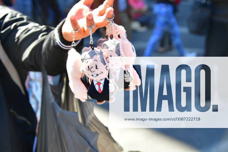 EUM20181201NAC52.JPG .CIUDAD DE MEXICO. InvestitureInvestidura-AMLO.- 1 de diciembre de 2018. Aspectos del ambiente en el Zocalo capitalino previo a las actividades como parte de la toma de protesta del presidente Andres Manuel Lopez Obrador. Foto: Agencia EL UNIVERSALHugo GarciaEELG - ZUMAu78_ 20181201_zaf_u78_060