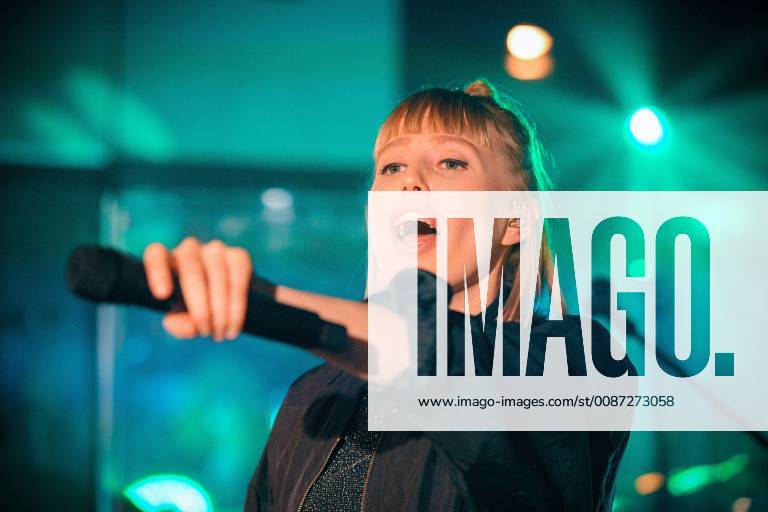 The SPUTNIK Concerts 2018 Exclusive studio concert with Lea tickets could not be bought only to win Lea is one of the newcomers of the year LEA has the sign language interpreter Laura Schwengber who will translate LEAs lyrics for the deaf in her luggage Halle Saale Sachsen Anhalt Germany