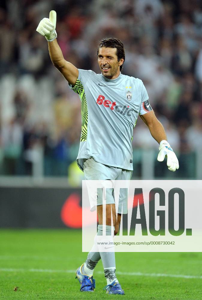 SERIE A SAISON 2011 2012 Juventus Turin - AC Mailand 02.10.2011 Gianluigi Buffon (Juventus Turin)