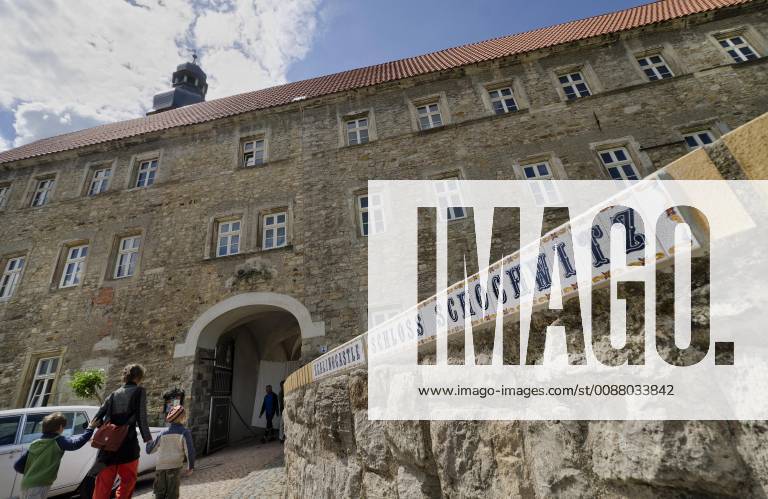 Visitors come on Sunday 15 05 11 to the ceremonial inauguration of the statue of the Virgin Mary in Schochwitz Castle Saalekreis The 10 meter high figure was carved from a tree trunk It is supposed to be the largest carved figure of the Virgin Mary in Europe The 12 century castle is used by the Scotsman Lord Jam