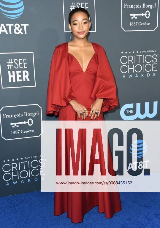 Santa Monica, California - Amandla Stenberg. The 24th Annual Critics Choice Awards held at Barker Hangar. Photo Credit: Birdie Thompson AdMedia 234086 2019-01-13 CA Santa Monica Etats-Unis