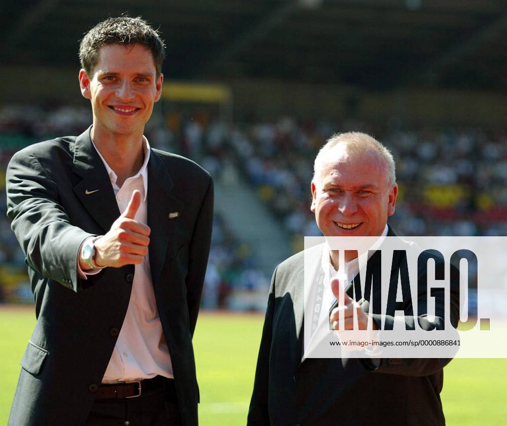 Meeting-Direktor Florian Schwarthoff (li.) und Managing-Partner Gerhard Janetzky - thumbs up Leichtathletik Herren ISTAF 2003, Meeting, Leichtathletikmeeting, Sportfest, Leichtathletiksportfest, Golden League, Vdig Gruppe Berlin
