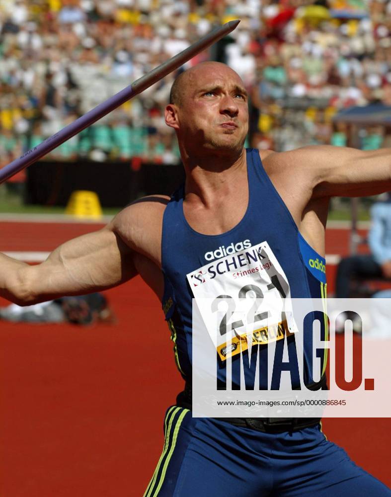 Raymond Hecht (Deutschland) Leichtathletik Herren ISTAF 2003, Meeting, Leichtathletikmeeting, Sportfest, Leichtathletiksportfest, Golden League, Vdig Einzelbild Berlin