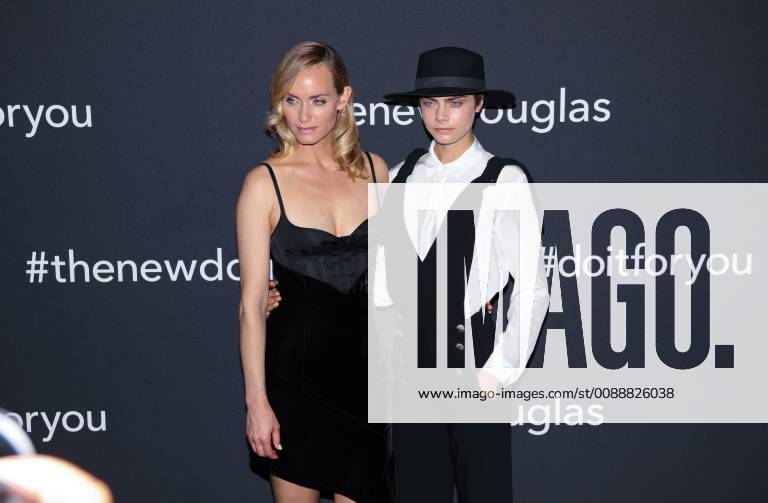 Berlin 30 05 2018 The Douglas Campaign Launch The New Douglas takes place at ewerk Bild Amber Valletta and Cara Delevingne xsmmpJPGx
