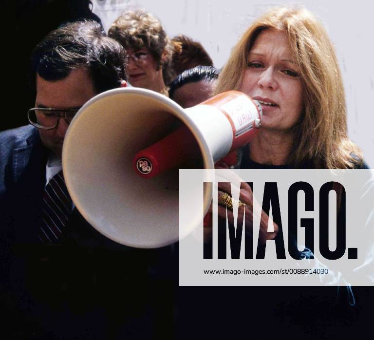 Berühmte Feministinnen, Gloria Steinem Gloria Steinem 1988 Photo By Adam Scull PHOTOlink MediaPunch
