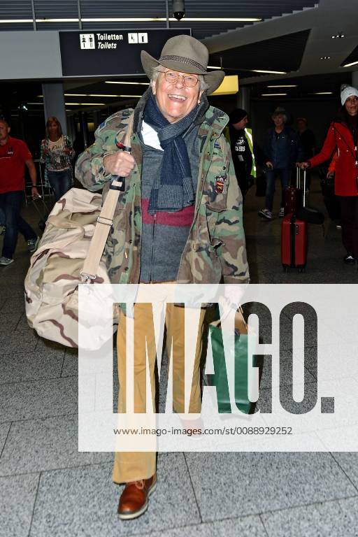 RTL Dschungelcamp 2019 Thomas Tommi Piper on the occasion of the arrival of the candidates of the RTL show Ich bin ein Start gets me out of the jungle camp 2019 on 29 01 2019 at the airport Frankfurt Main 20190129MWI401
