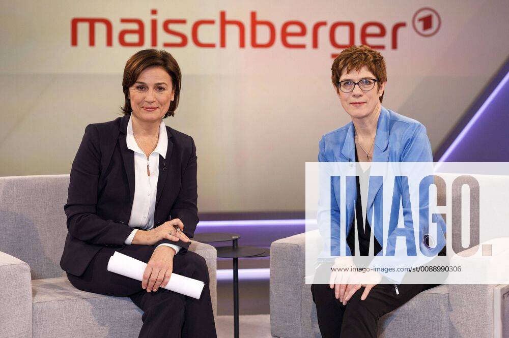 Sandra Maischberger and Annegret Kramp Karrenbauer in the ARD talk show Maischberger in the WDR Studio BS 3 Cologne 30 01 2019 Foto:xC.xFuturexImage
