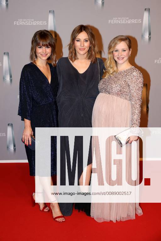 Cristina do Rego Jeannine Michaelsen and Jasmin Schwiers arriving at the German Television Award Ceremony on 31 01 2019 in Duesseldorf German Television Award Ceremony 2019 in Duesseldorf