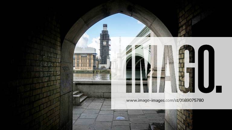 London, United Kingdom - A general view of scaffolding surrounds the Elizabeth Tower from a tunnel in Westminster..British Prime Minister Theresa May starts an effort to re-negotiate the Brexit withdrawal agreement with EU leaders in order to find alternative ways as Mps at the Parliament last week supported the motion of alternative arrangements to the controversial Irish issue. MPs are set to vote again on the agreement on February 14. London United Kingdom - ZUMAs197 20190130_zab_s197_049