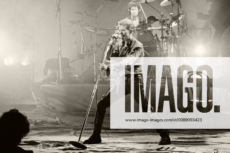 David Bowie live at the Rockpalast Open Air Festival on the open air stage Loreley Sankt Goarshausen 22 06 1996 Foto:xI.xEdingerx xFuturexImage