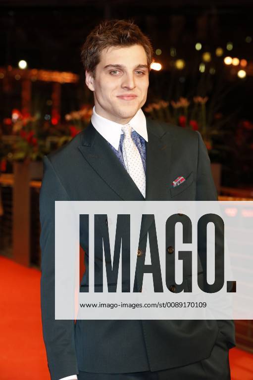 Jonas Dassler attending the festival opening with the Kindness of Strangers premiere at the 69th Berlin International Film Festival Berlinale 2019 at Berlinale Palace on February 7 2019 in Berlin Germany Foto:xD.xBedrosianx xFuturexImage