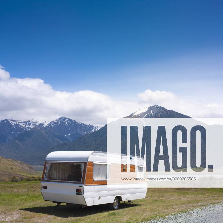 Caravan in Mountains Landscape Caravan in Mountains Landscape,New Zealand 50106