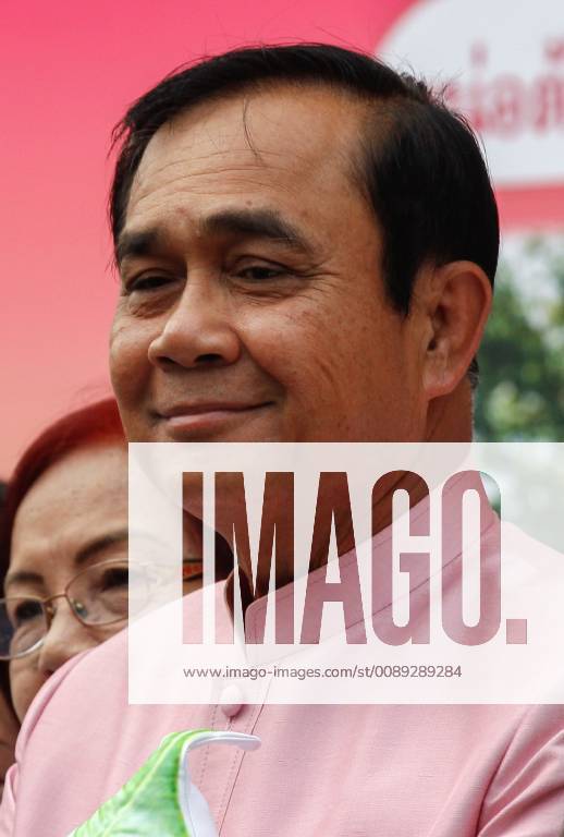 Bangkok, Thailand - Thailand s Prime Minister Prayuth Chan-ocha arrives to attend a weekly cabinet meeting at Government House in Bangkok. The Election Commission sets on March 24, 2019 as Thailand s national election day. Bangkok Thailand - ZUMAs197 20190212_zaa_s197_003