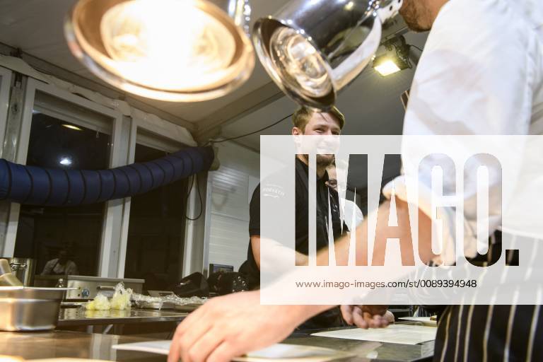 Star chef Sebastian Frank in the mirror tent Gropius Mirror Restaurant of the Culinary Cinema of the Berlinale