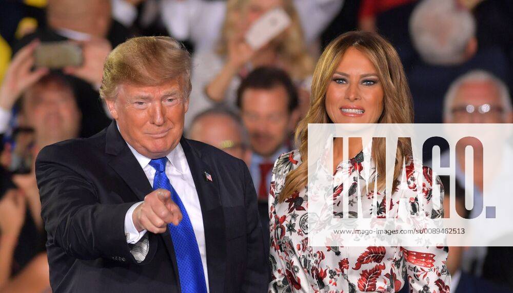 MIAMI, FLORIDA - FEBRUARY 18: President Donald Trump and First Lady Melania Trump attend a rally at Florida International University on February 18, 2019 in Miami, Florida. President Trump spoke about the ongoing crisis in Venezuela. People: President Donald Trump, Melania Trump