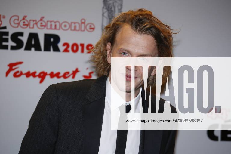 Alex Lutz CELEBRITES : Photocall des 44me Cesar au Fouquets - Paris - 22 02 2019 StephenCaillet Panoramic