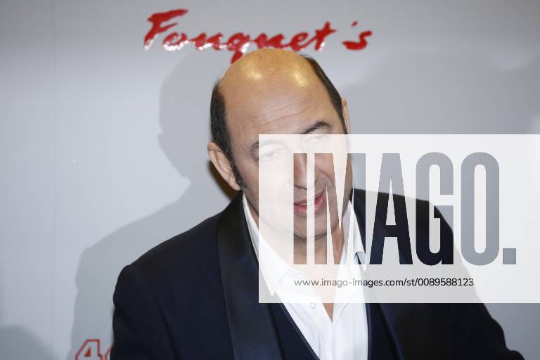 Kad Merad CELEBRITES : Photocall des 44me Cesar au Fouquets - Paris - 22 02 2019 StephenCaillet Panoramic
