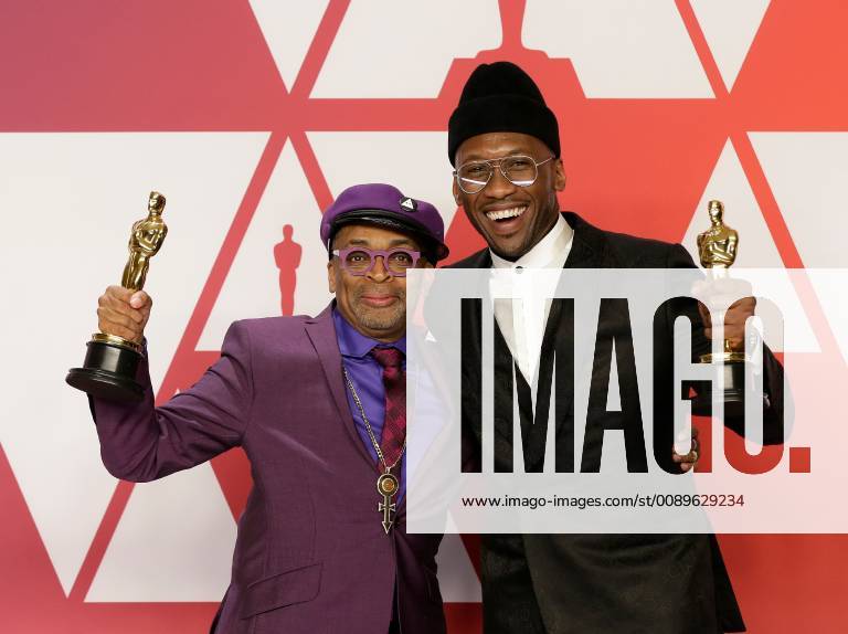 Spike Lee (L) winner Best Adapted Screenplay for BlacKkKlansman, and Mahershala Ali, winner Best Actor in a Supporting Role for Green Book, appear backstage with their Oscars during the 91st annual Academy Awards at Loews Hollywood Hotel in the Hollywood section of Los Angeles on February 24, 2019. LAP20190224807 JOHNxANGELILLO