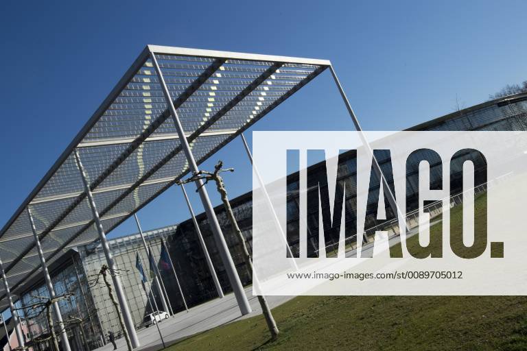 Exterior view of the headquarters of BAYER AG in Leverkusen Architecture Panorama Annual press conference of Bayer AG in Leverkusen on 27 02 2019
