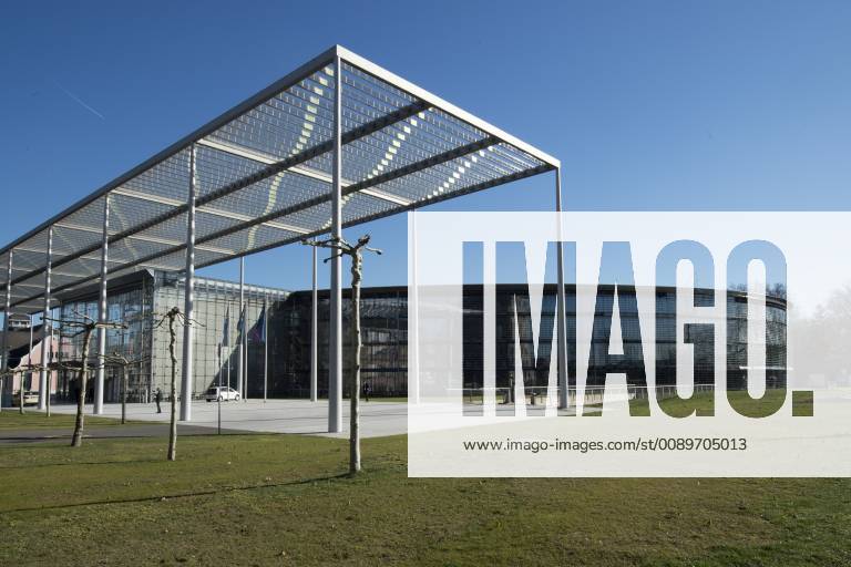 Exterior view of the headquarters of BAYER AG in Leverkusen Architecture Panorama Annual press conference of Bayer AG in Leverkusen on 27 02 2019