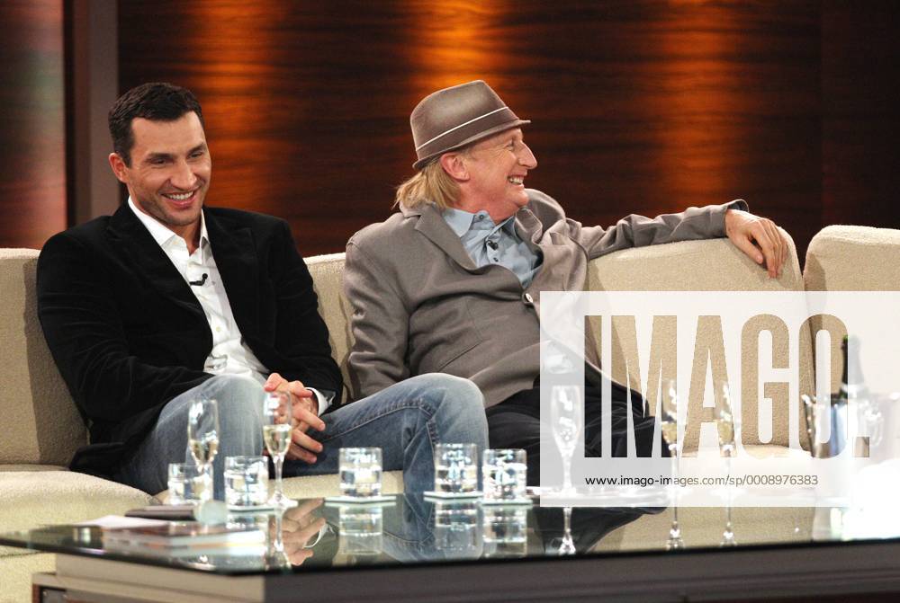 Samstag 05.11.2011, in Leipzig, TV Unterhaltungsshow Wetten, dass...? im ZDF Wladimir Klitschko, Otto Waalkes DeFodi031