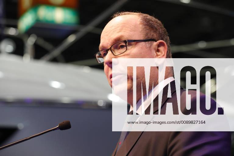Prince Albert II of Monaco at the presentation of the ocean tribute award 2019 at the 50 boot in Düsseldorf Düsseldorf Exhibition hall 6 North Rhine-Westphalia Germany keine