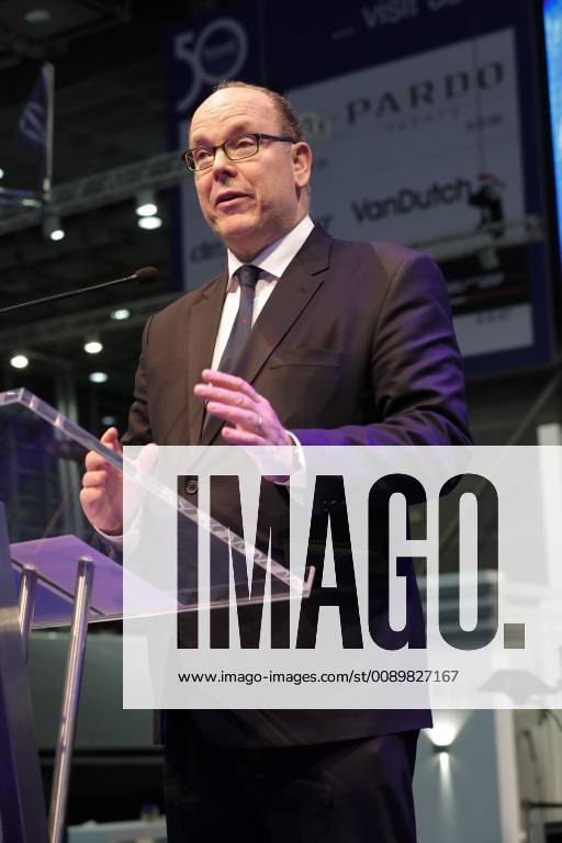 Prince Albert II of Monaco at the presentation of the ocean tribute award 2019 at the 50 boot in Düsseldorf Düsseldorf Exhibition hall 6 North Rhine-Westphalia Germany keine