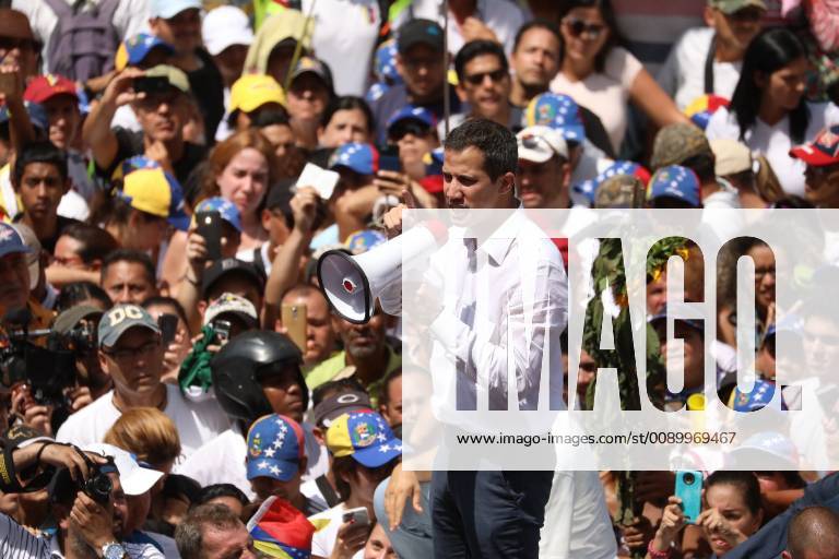 The head of the Venezuelan Parliament Juan Guaido speaks before sympathizers during a demonstration in Caracas, Venezuela, 9 March 2019. Guaido, whom some fifty countries recognize as interim president of Venezuela, announced a tour in the country and a large rally in Caracas to claim power, held since 2013 by Nicolas Maduro. Opposition march in Caracas !ACHTUNG: NUR REDAKTIONELLE NUTZUNG!