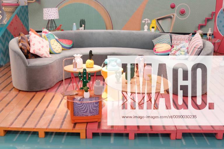 OSASCO, SP - 11.03.2019: LANÇAMENTO PROGRAMA DA MAISA SBT - Presentation of the scenario of Maísa& 39;s new raogram that debuts at SBT on Saturday (16). The talk show will he first solo show by Maísa Silva, after muc much success in participation in soap operas and in the Bom dia e Companhia program. x1696323x CesarxConventi