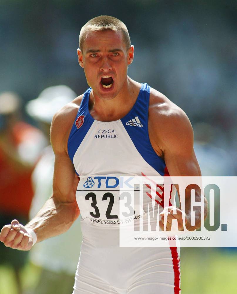 Roman Sebrle (Tschechien) - Jubelschrei Leichtathletik WM Herren Weltmeisterschaft 2003, Nationaltrikot, Einzelbild Paris Freude,