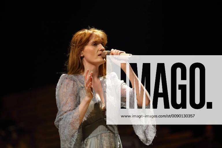 Florence Welch from the band Florence the Machine at a concert in the Mercedes Benz Arena in Berlin 14 March 2019 Florence the Machine concert in Berlin