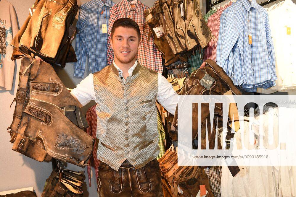 Joey Heindle Store Opening of Trachtenwahnsinn in Germering b Munich Store Shop Shop Trachten Dirndl Lederhosen Munich 16 March 2019