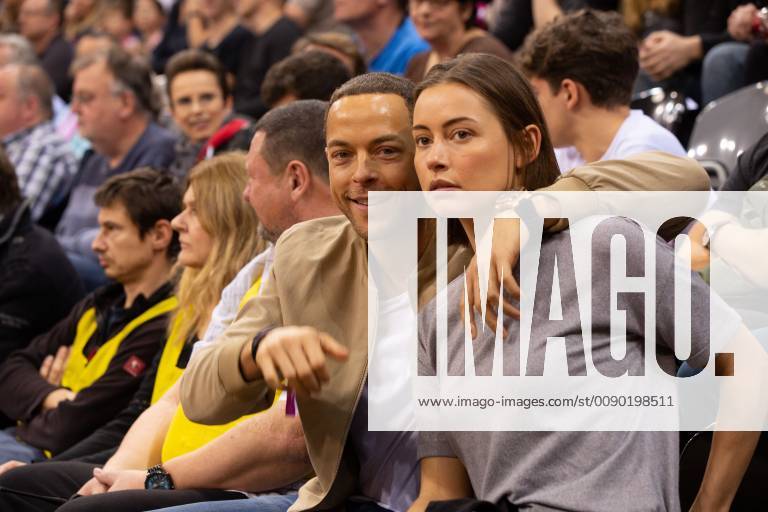 Bonn Germany 17 03 2019 Basketball Bundesliga BBL Telekom Baskets Bonn vs BG Goettingen Andrej Mangold and Jenny Lange Basketball BBL Telekom Baskets Bonn vs BG Goettingen