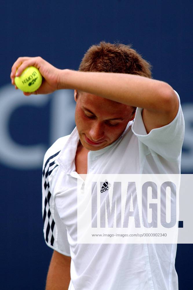 Philipp Kohlschreiber (Deutschland) - Aufschlag Tennis Herren US-Open 2003, ATP-Tour, Grand Slam, Vdig Einzelbild Flushing Meadows, Meadow New York