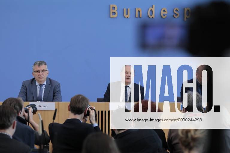 State Secretary Werner Gatzer BMF Federal Minister of Finance Olaf Scholz Germany Berlin Federal Press Conference Topic Budget 2019 Key Figures 2020 and Financial Plan to 2023 20 03 2019