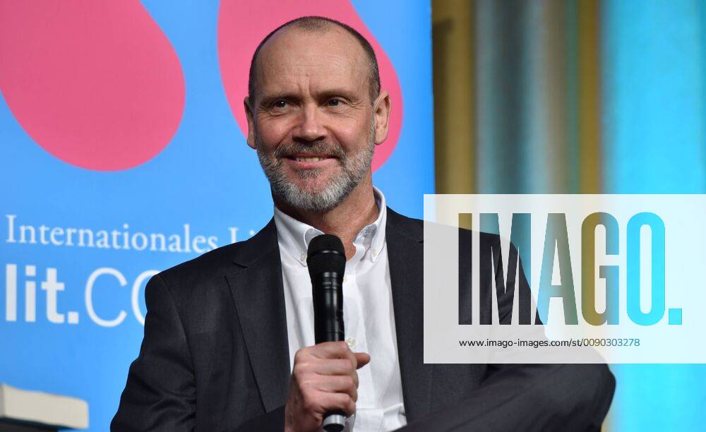 The British thriller author Simon Beckett will read at the Lit Cologne international literature festival on 23 03 2019 in Cologne.