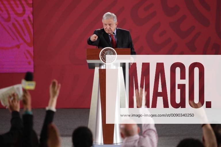 March 26 2019 EUM20190326NAC01 JPG CIUDAD DE MEXICO PresidencyPresidencia AMLO President Andres Manuel Lopez Obrador during his morning conference this Tuesday, March 26, 2019 at the National Palace In the act the president assured that diplomatic relations with Spain are not at risk after the letter he sent to that n - ZUMAu78_ 20190326_zaf_u78_001