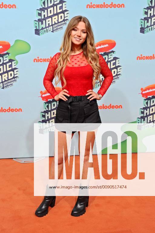 Nickelodeon Kids Choice Award Julia Beautx on the occasion of the presentation of the Nickelodeon Kids Choice Awards Germany Austria and Switzerland on 04 04 2019 at the Europapark Rust 20190404MWI3978