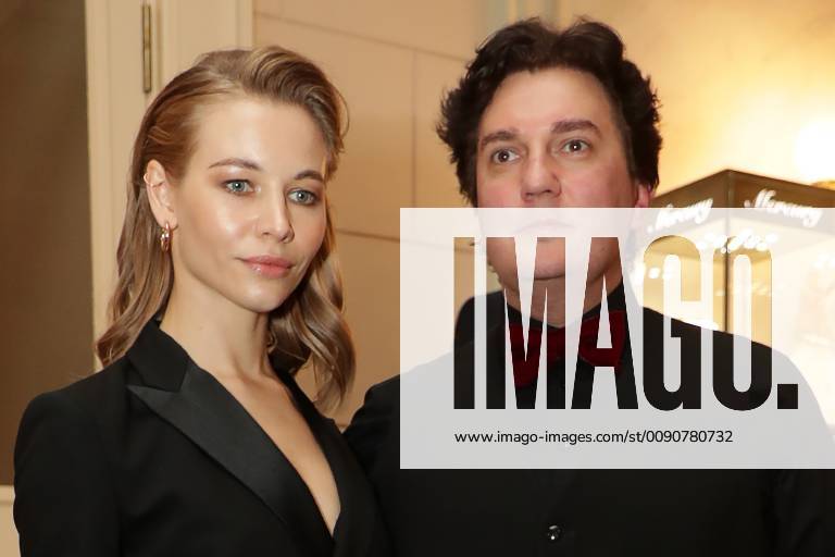 Actors Svetlana Ustinova (L) and Kirill Trubetskoi ahead of the 2019 Golden Mask award ceremony at the Historic Stage of the Bolshoi Theatre. Vyacheslav Prokofyev TASS TS0A869E