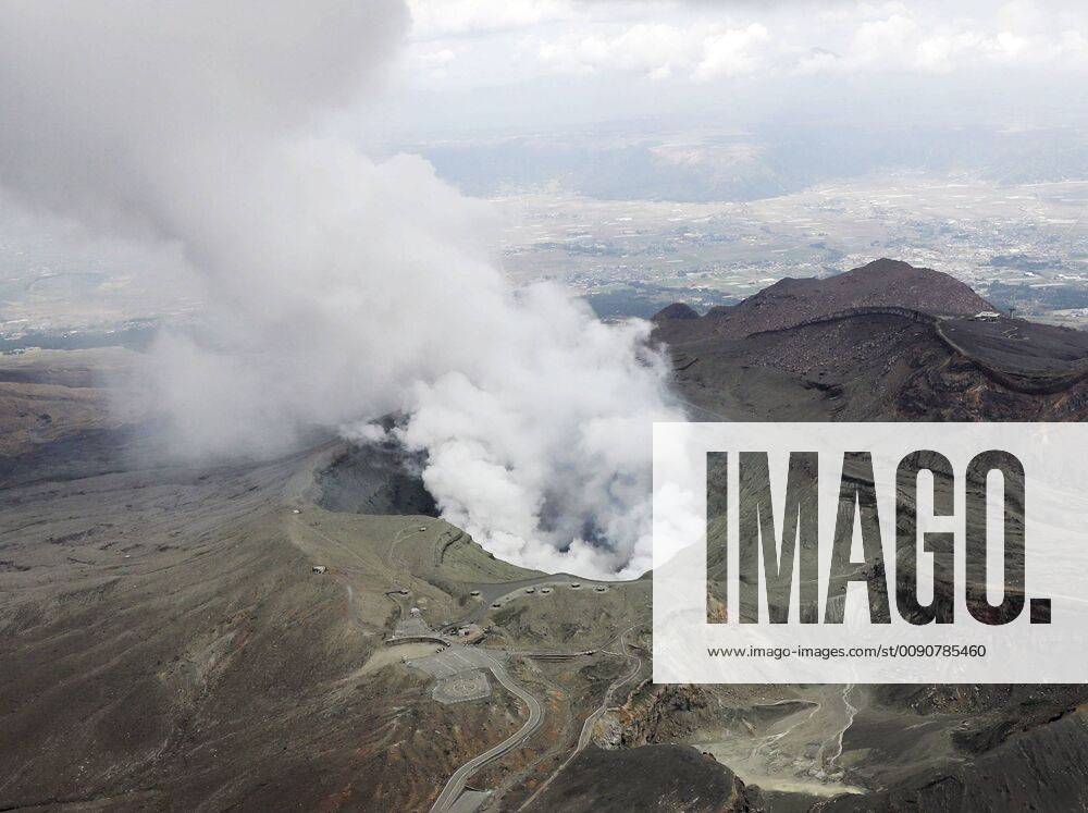 Small volcanic eruption observed on Mt. Aso Photo taken April 17, 2019, from a Kyodo News helicopter shows Mt. Aso in the southwestern Japan prefecture of Kumamoto spewing smoke following a small eruption observed the previous day.