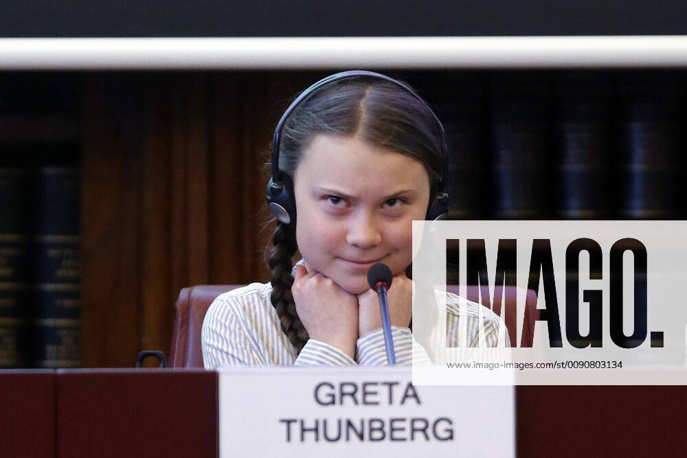 Rom, Greta Thunberg folgt Debatte im italienischen Senat Greta Thunberg Rome April 18th 2019. Teen climate activist Greta Thunberg takes part in a seminar on climate at the Italian Senate. photo di Samantha Zucchi Insidefoto SamanthaxZucchi