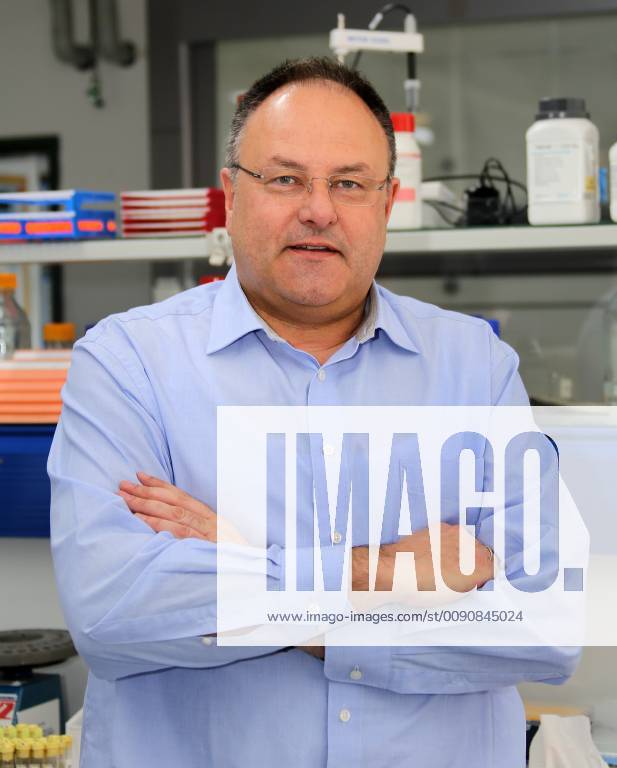 Toxicologist Prof Dr Frank Mußhoff The main scientific focus is on forensic alcoholology, corpse toxicology, traffic toxicology and hair analysis He is also involved in the development of new modern analytical methods Photo Michael Westermann