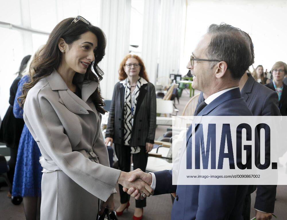 Federal Foreign Minister Heiko Maas SPD meets lawyer Amal Clooney after UN Security Council debate on sexual violence in conflicts chaired by Germany New York 23 04 2019 New York USA