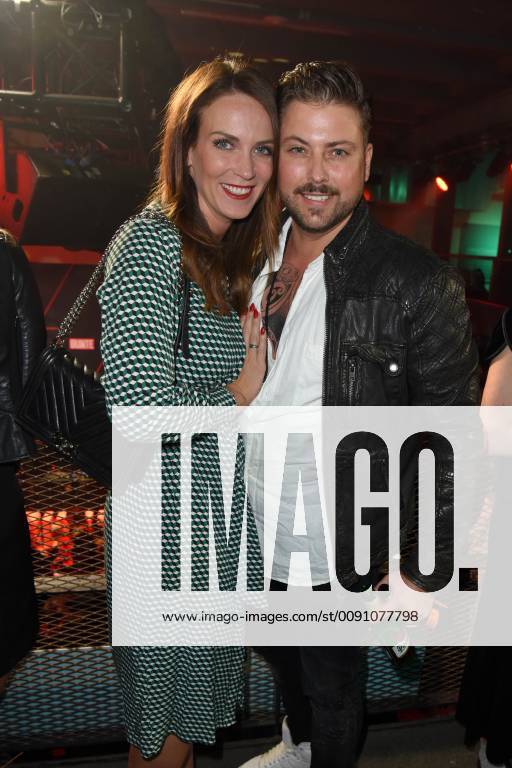 Felix von Jascheroff with wife Bianca Bos von Jascheroff at the BUNTE New Faces Award Film at the transformer station in Berlin on 02 05 2019