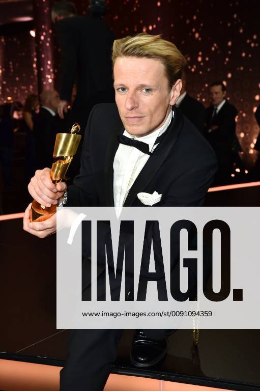 Alexander Scheer the actor and prizewinner on stage at the German Film Award ceremony on 3 05 2019 in Berlin German Film Award 2019 in Berlin Party