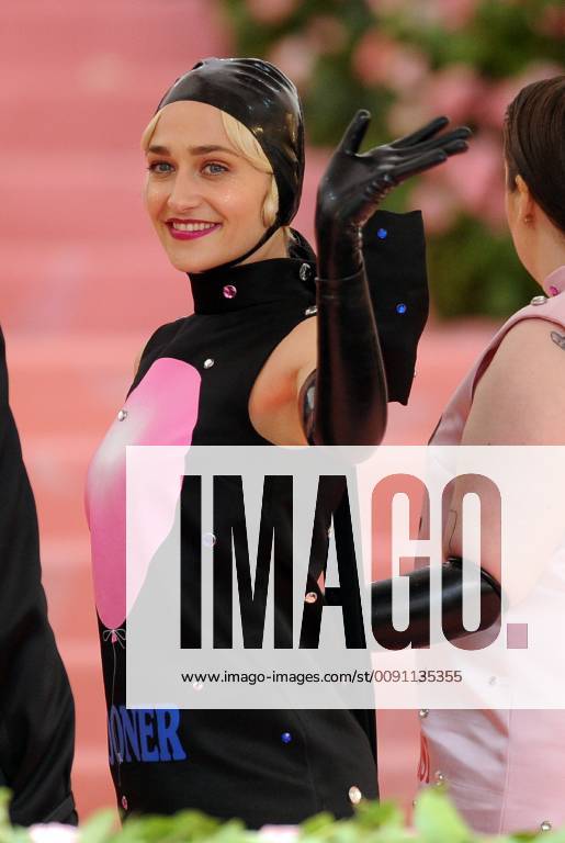 Jemima Kirke at The 2019 Met Gala Celebrating Camp: Notes on Fashion at Metropolitan Museum of Art on May 06, 2019 in New York City.