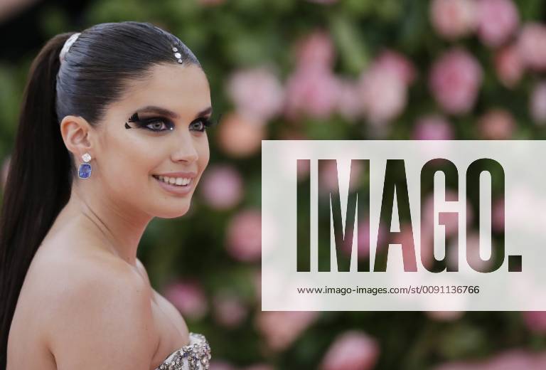 Sara Sampaio arrives on the red carpet at The Metropolitan Museum of Art s Costume Institute Benefit Camp: Notes on Fashion at Metropolitan Museum of Art in New York City on May 6, 2019. NYP2019050916 JOHNxANGELILLO